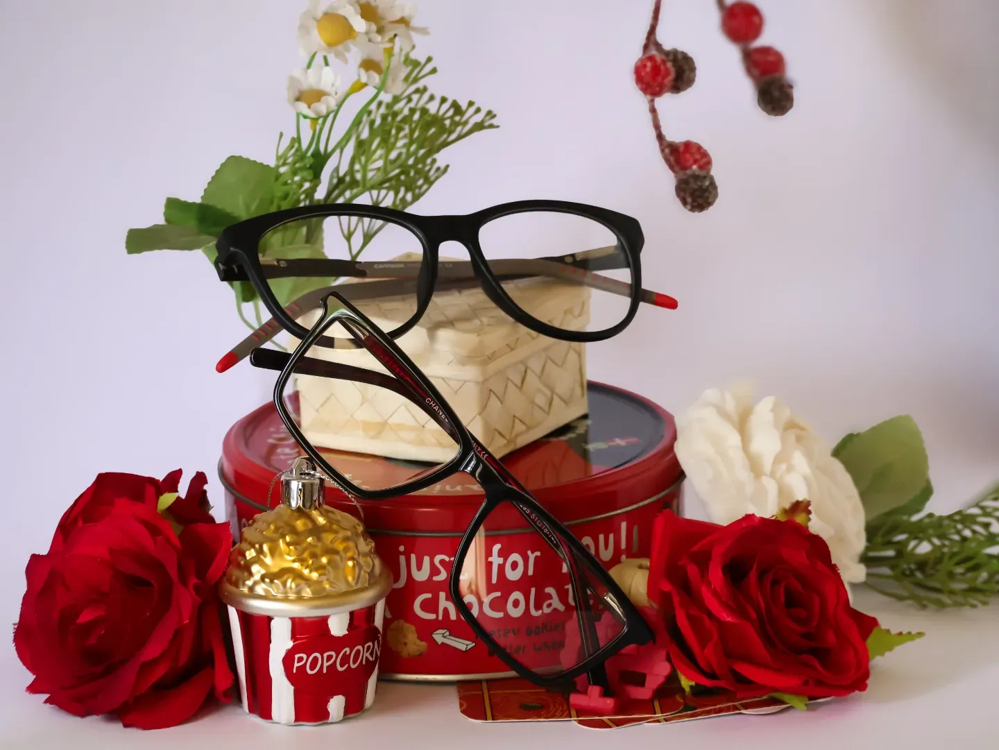 Modern Black and Red Plastic Acetate specs for prescription lenses. Neth Lanka Opticals Sri Lanka.